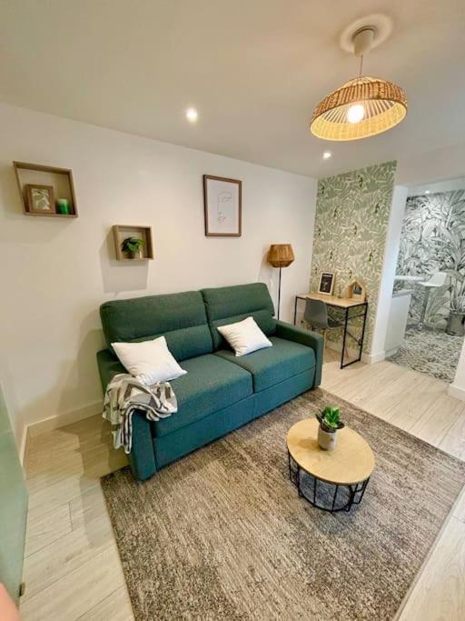 L'Escobar Troyen Appartement Troyes Buitenkant foto